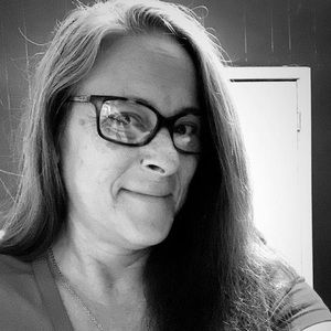 Meet your Posher, Paula